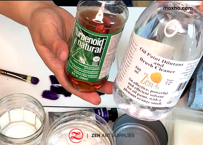 How to Clean Oil Paint off Brushes Without Paint Thinner
