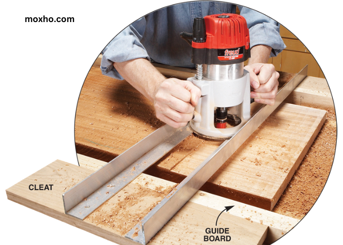 How to Cut a Groove into Wood
